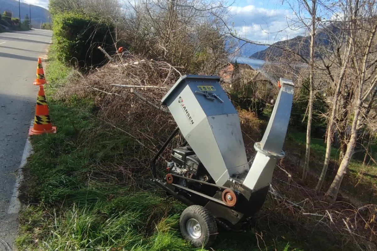Broyage des branches sur chantier